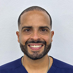 Dr. Héctor Collazo Santiago