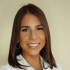 Dra. Annette López Martínez